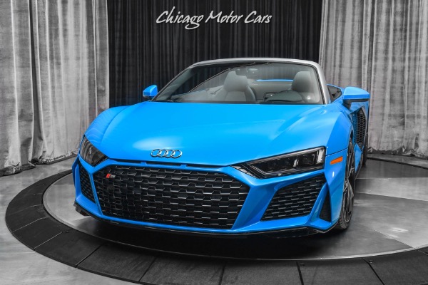 Used 2022 Audi R8 5.2 V10 performance Spyder Convertible ONLY 317 Miles! Riviera Blue Carbon for sale Sold at Chicago Motor Cars in West Chicago IL 60185 2