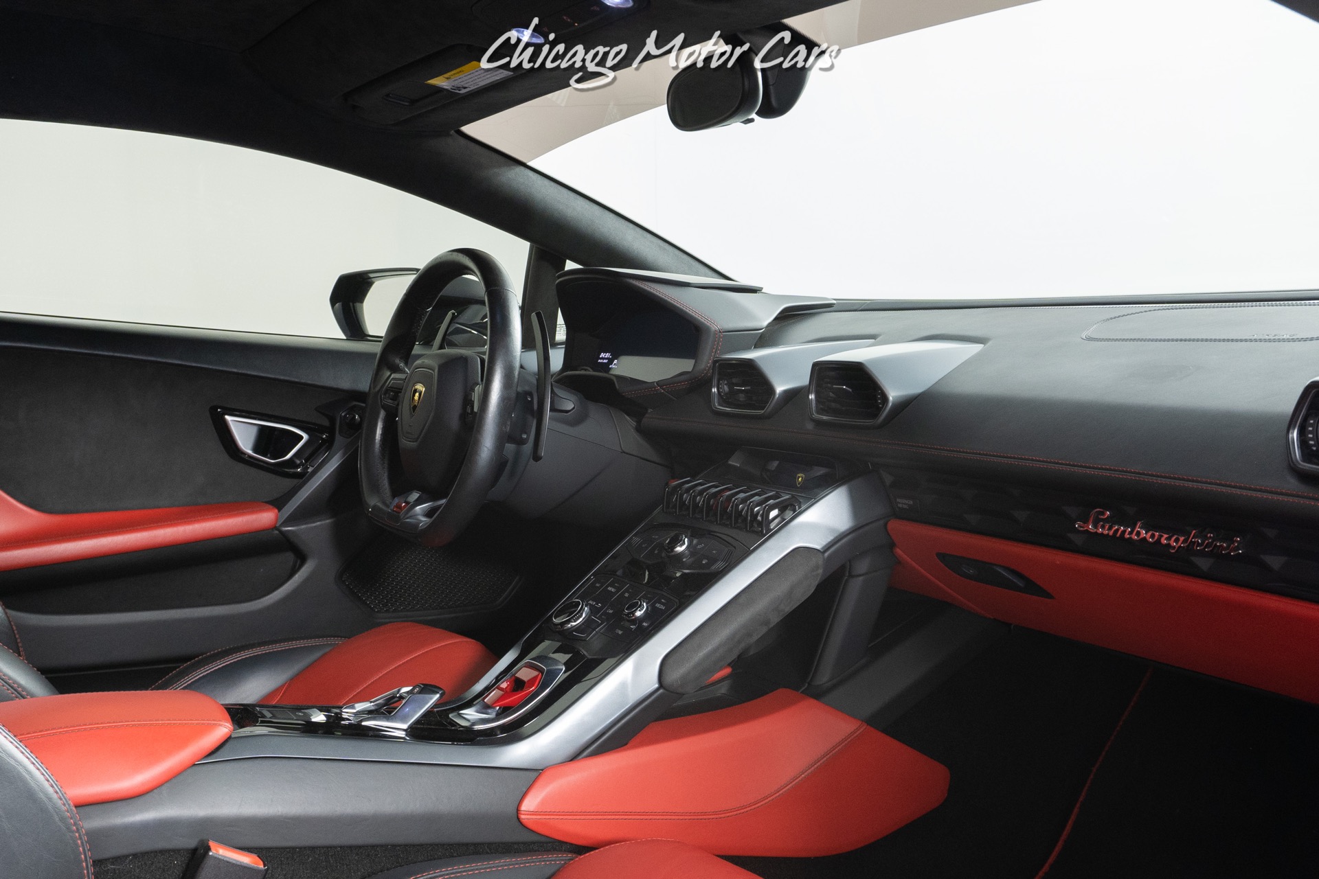 Used-2015-Lamborghini-Huracan-LP610-4-RED-INTERIOR-FRONT-VEHICLE-LIFT-FORGED-CARBON-ENGINE-BAY-LOADED