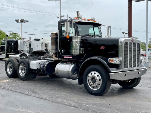 Used 2011 Peterbilt 388 Day Cab - CUMMINS ISX15 - 15 Speed Manual - AirTrac Suspension for sale Sold at Chicago Motor Cars in West Chicago IL 60185 3