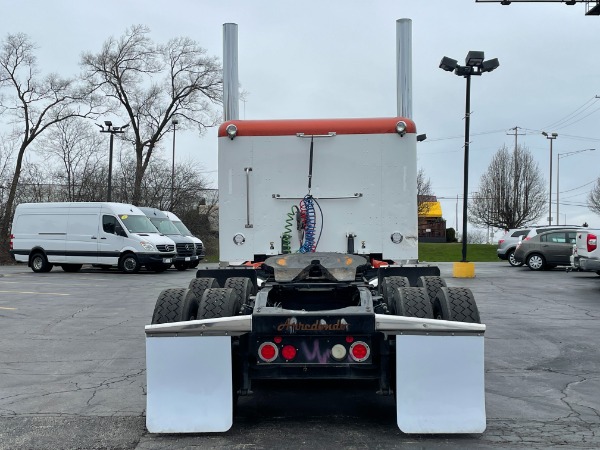 Used 2011 Peterbilt 388 Flat Top Sleeper - Cummins 435 Horsepower - 13 Speed Manual for sale Sold at Chicago Motor Cars in West Chicago IL 60185 6