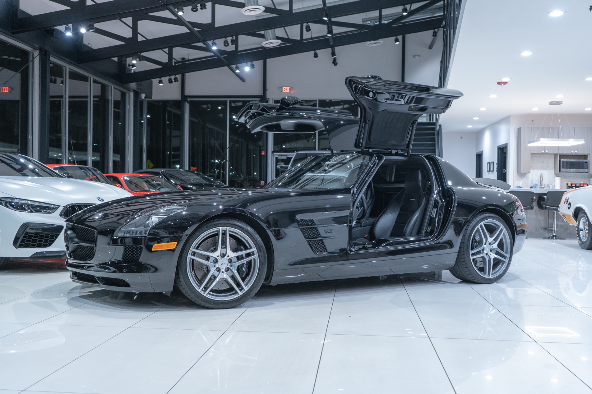 Used-2012-Mercedes-Benz-SLS-AMG-Coupe-Low-miles-RENNtech-Exhaust-Gullwing-Doors-Recent-Service