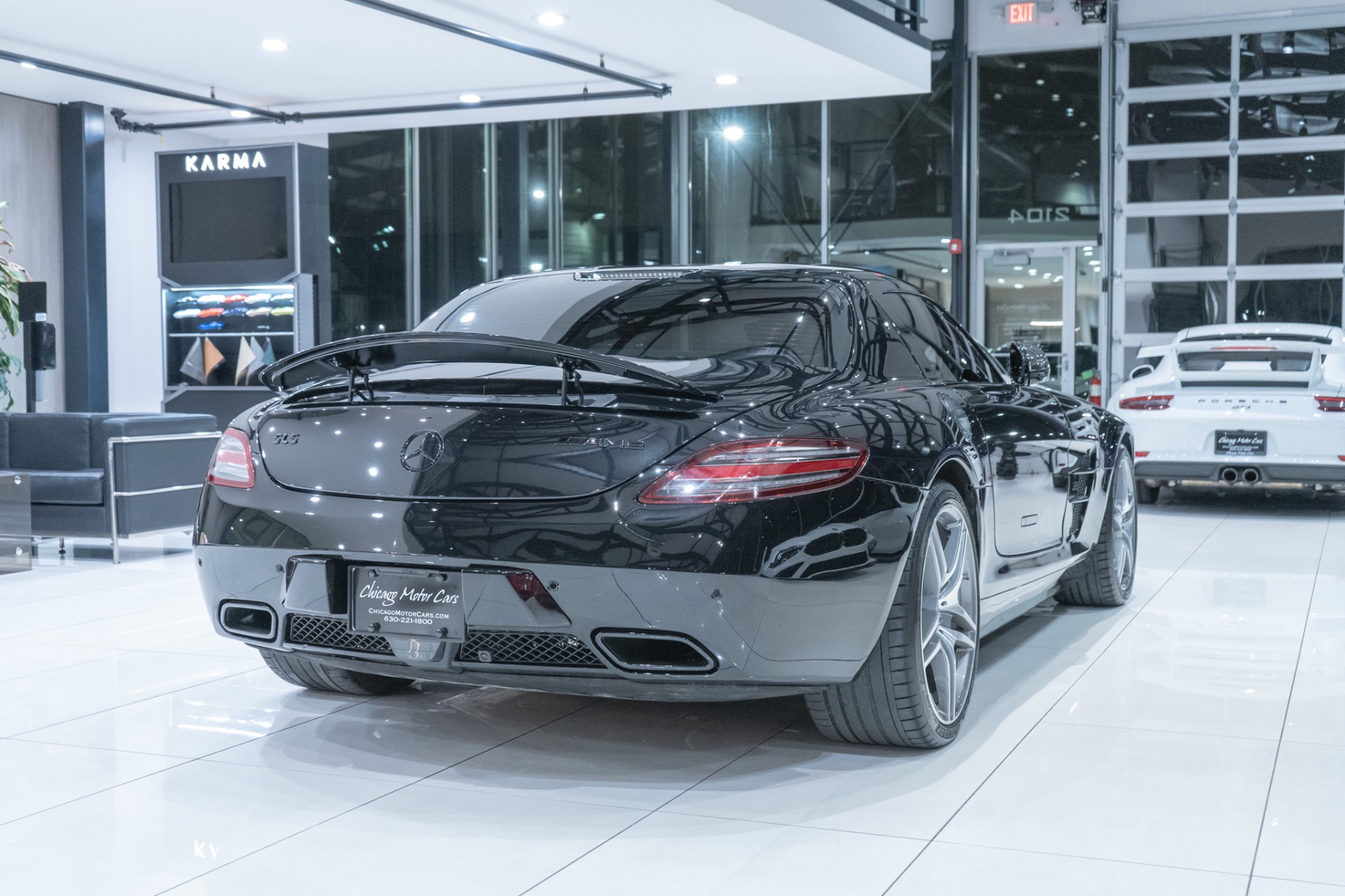 Used-2012-Mercedes-Benz-SLS-AMG-Coupe-Low-miles-RENNtech-Exhaust-Gullwing-Doors-Recent-Service