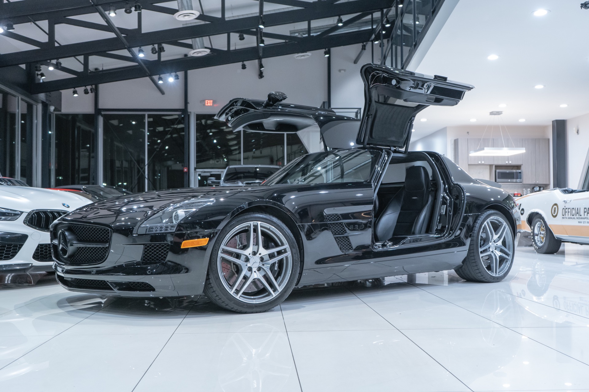 Used-2012-Mercedes-Benz-SLS-AMG-Coupe-Low-miles-RENNtech-Exhaust-Gullwing-Doors-Recent-Service