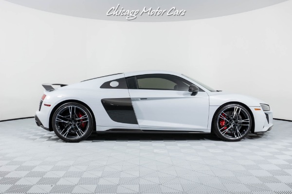 Used-2020-Audi-R8-52-quattro-V10-performance-ONLY-7K-MILES-CARBON-FIBER-OPTIONS