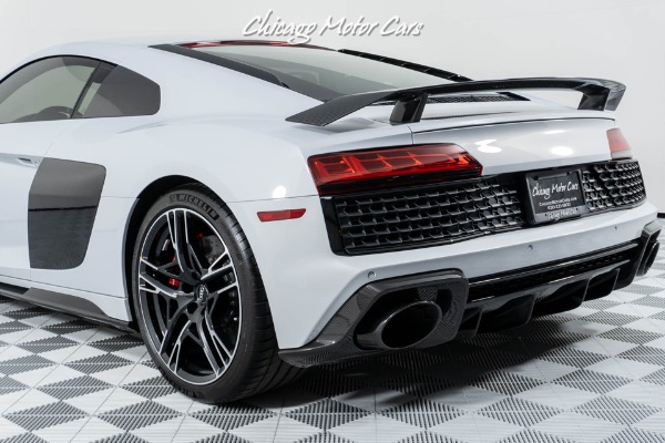 Used-2020-Audi-R8-52-quattro-V10-performance-ONLY-7K-MILES-CARBON-FIBER-OPTIONS