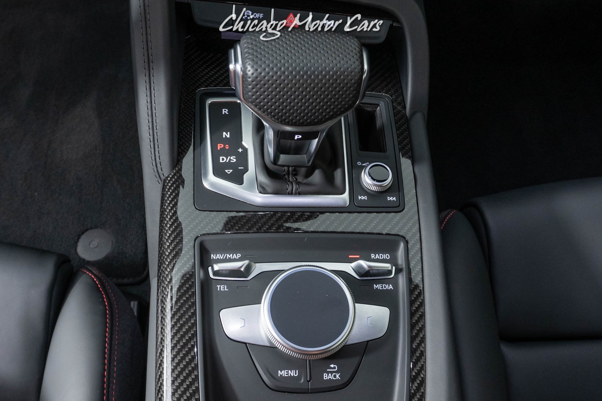 Used-2020-Audi-R8-52-quattro-V10-performance-ONLY-7K-MILES-CARBON-FIBER-OPTIONS