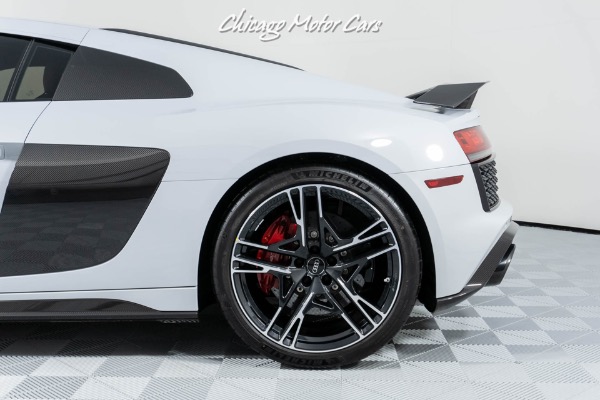 Used 2020 Audi R8 5.2 quattro V10 performance ONLY 7K MILES CARBON FIBER OPTIONS for sale Sold at Chicago Motor Cars in West Chicago IL 60185 4
