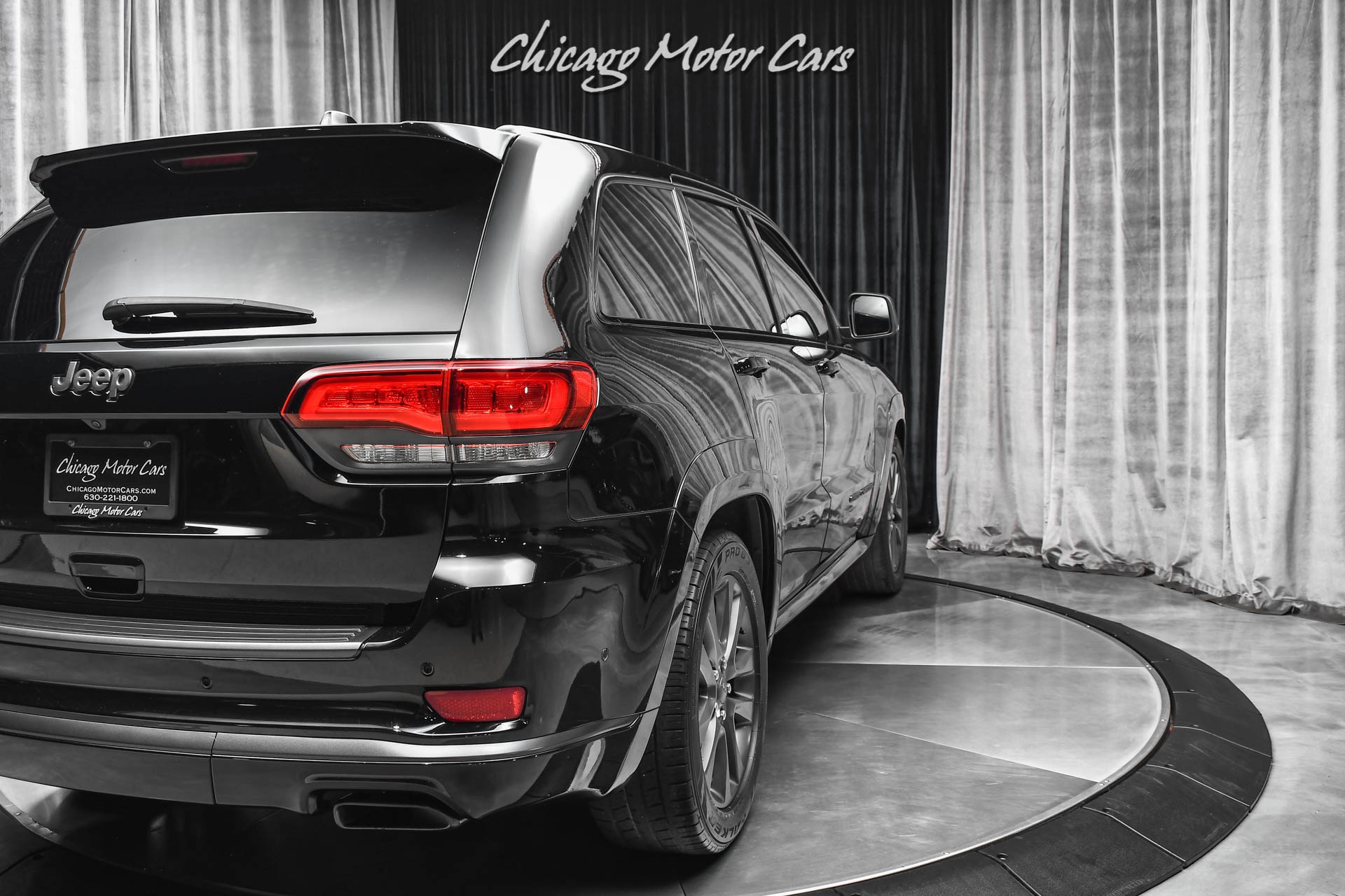 Used-2018-Jeep-Grand-Cherokee-High-Altitude-4X4-SUV-Stunning-Color-Combo-Excellent-Features