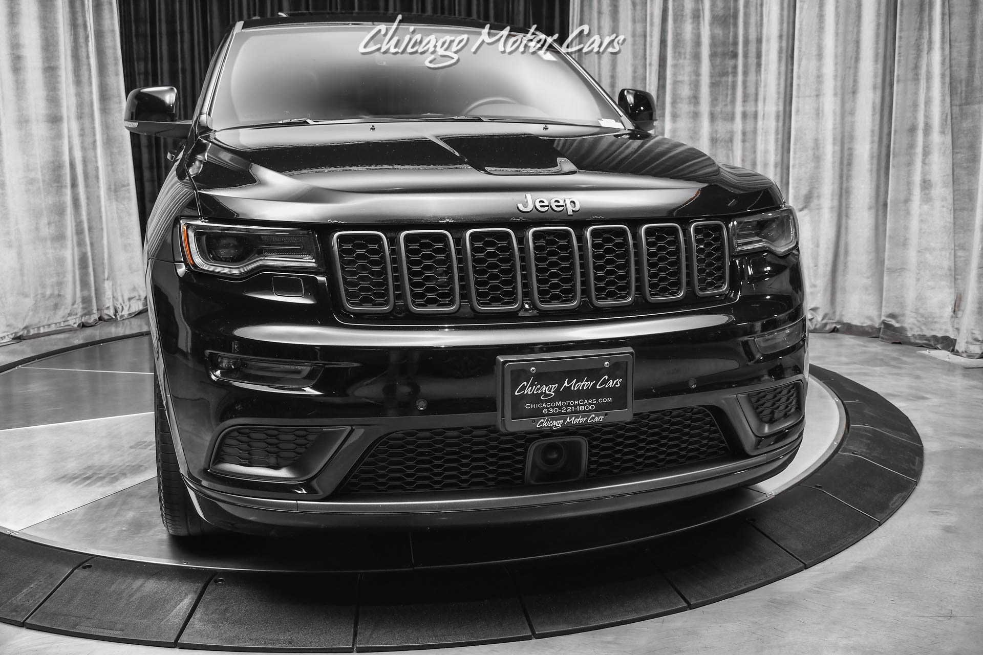 Used-2018-Jeep-Grand-Cherokee-High-Altitude-4X4-SUV-Stunning-Color-Combo-Excellent-Features