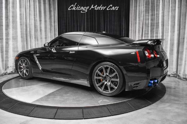 Used 2015 Nissan GT-R Premium FBO 650HP! LOW Miles! Flex Fuel! for sale Sold at Chicago Motor Cars in West Chicago IL 60185 3