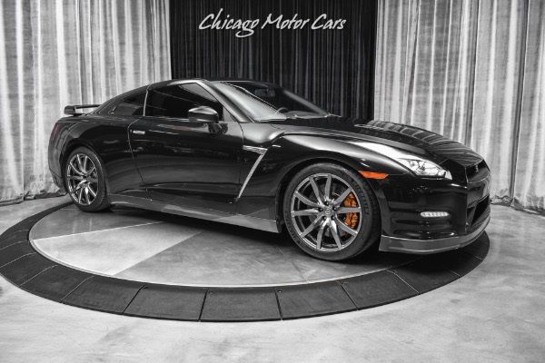 Used 2015 Nissan GT-R Premium FBO 650HP! LOW Miles! Flex Fuel! for sale Sold at Chicago Motor Cars in West Chicago IL 60185 6