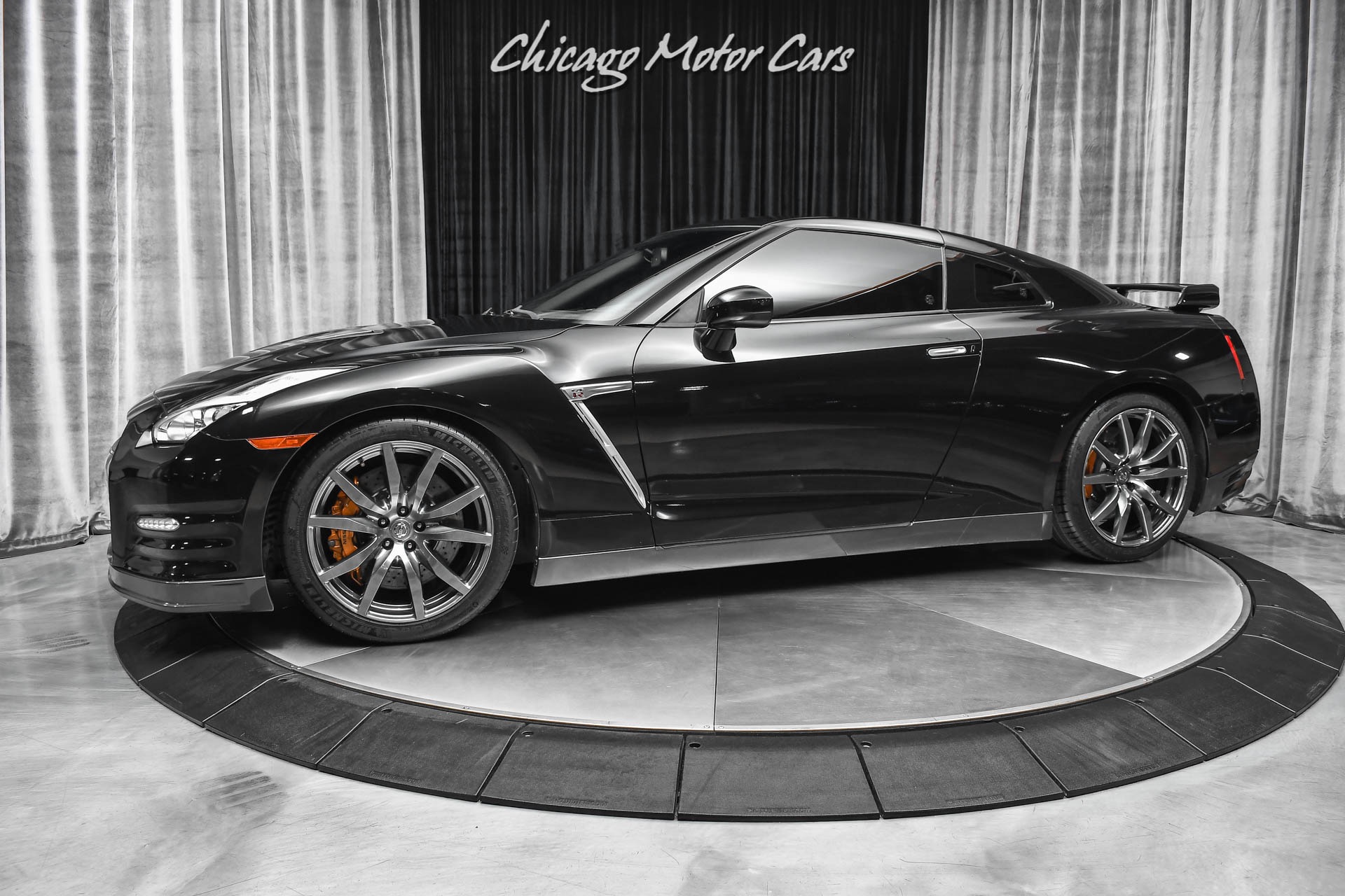 Used 2015 Nissan GT-R Premium FBO 650HP! LOW Miles! Flex Fuel! for sale Sold at Chicago Motor Cars in West Chicago IL 60185 1