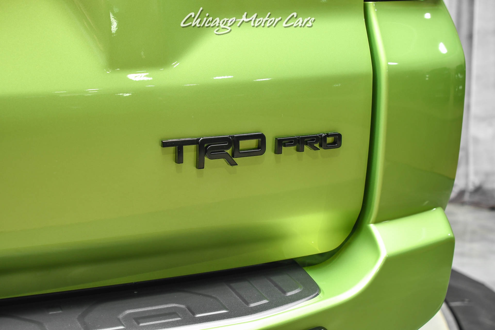 Used-2022-Toyota-4Runner-TRD-Pro-SUV-ONLY-850-Miles-Lime-Rush-Top-of-the-Line-Model-HUGE-MSRP