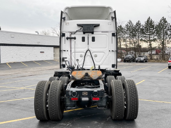 Used 2013 Freightliner Cascadia 125 Extended Sleeper - Detroit Diesel - Automatic - PTO - 40K Rears for sale Sold at Chicago Motor Cars in West Chicago IL 60185 6