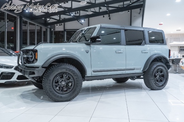 Used 2021 Ford Bronco First Edition Advanced 4X4 SUV Cactus Gray w/Beadlock 17 Wheels! for sale Sold at Chicago Motor Cars in West Chicago IL 60185 1