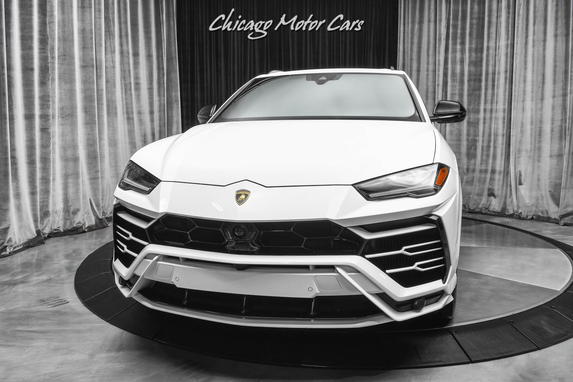 Used-2021-Lamborghini-Urus-SUV-Hot-Color-Combo-23-Taigete-Rims-Sportivo-Leather