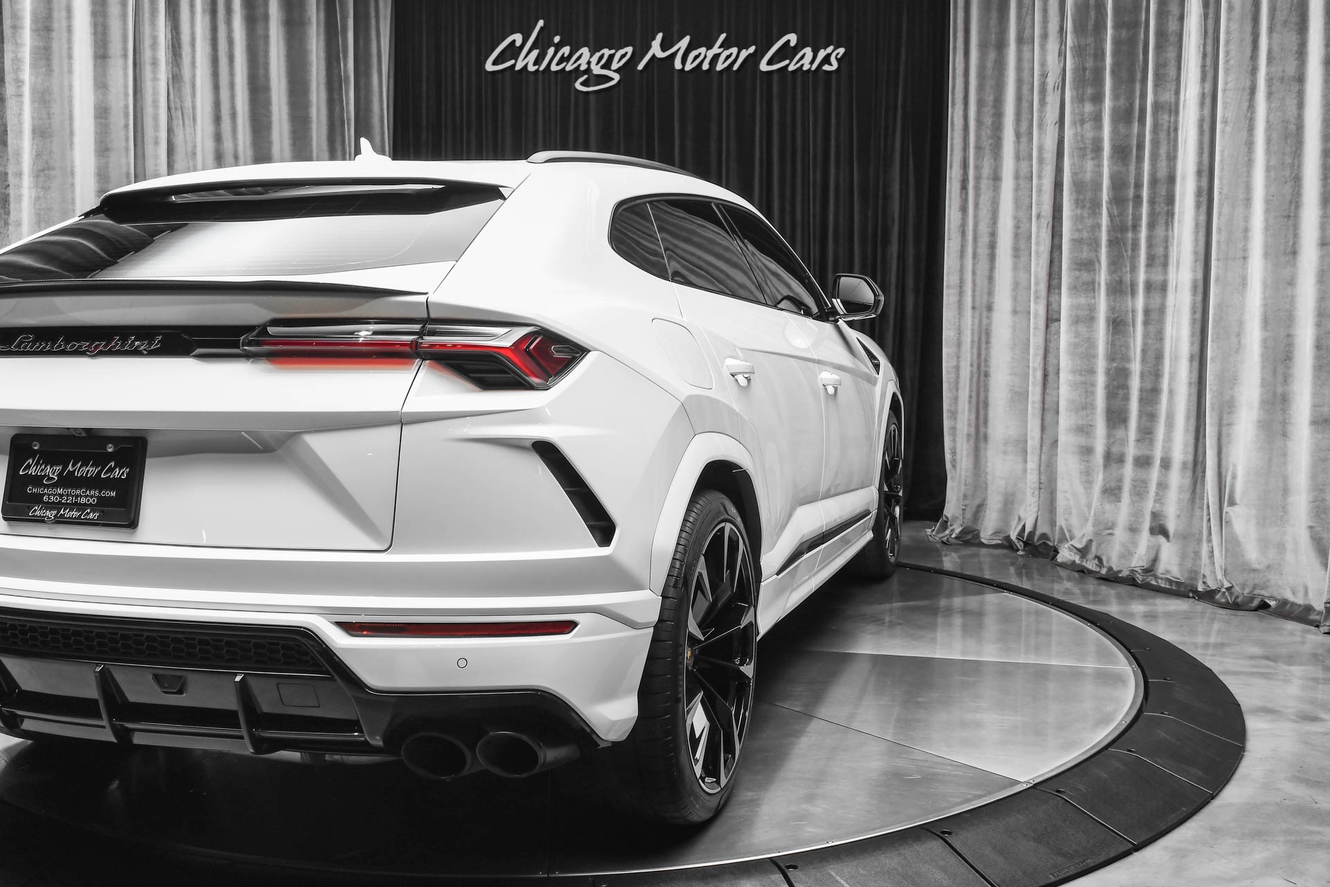 Used-2021-Lamborghini-Urus-SUV-Hot-Color-Combo-23-Taigete-Rims-Sportivo-Leather