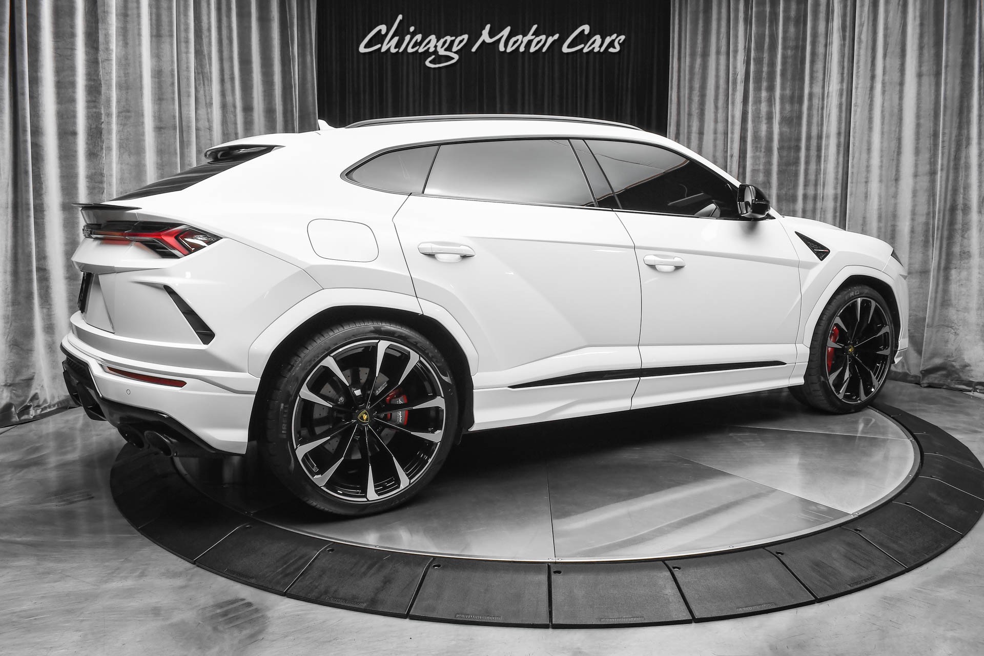 Used-2021-Lamborghini-Urus-SUV-Hot-Color-Combo-23-Taigete-Rims-Sportivo-Leather