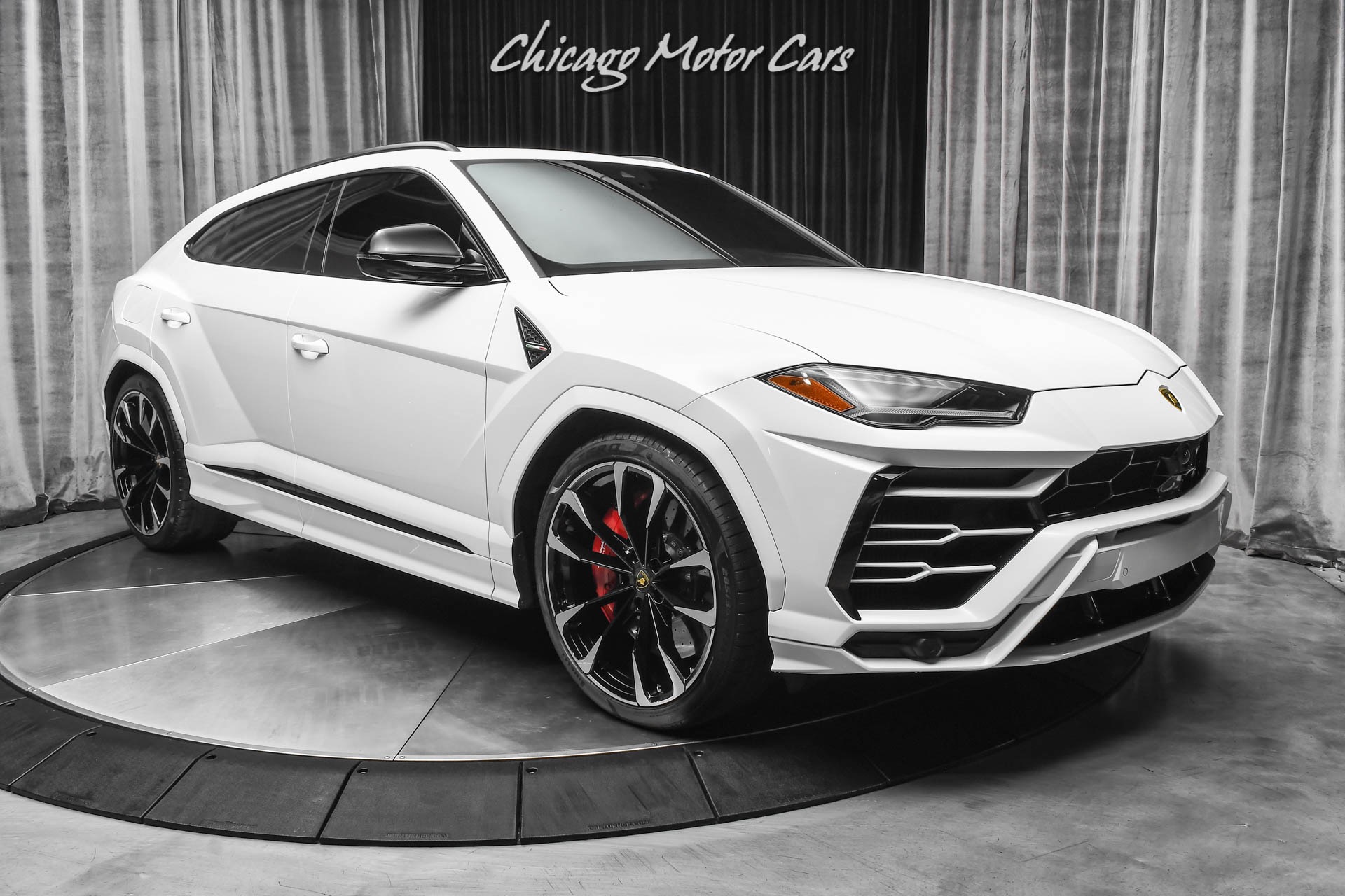 Used-2021-Lamborghini-Urus-SUV-Hot-Color-Combo-23-Taigete-Rims-Sportivo-Leather