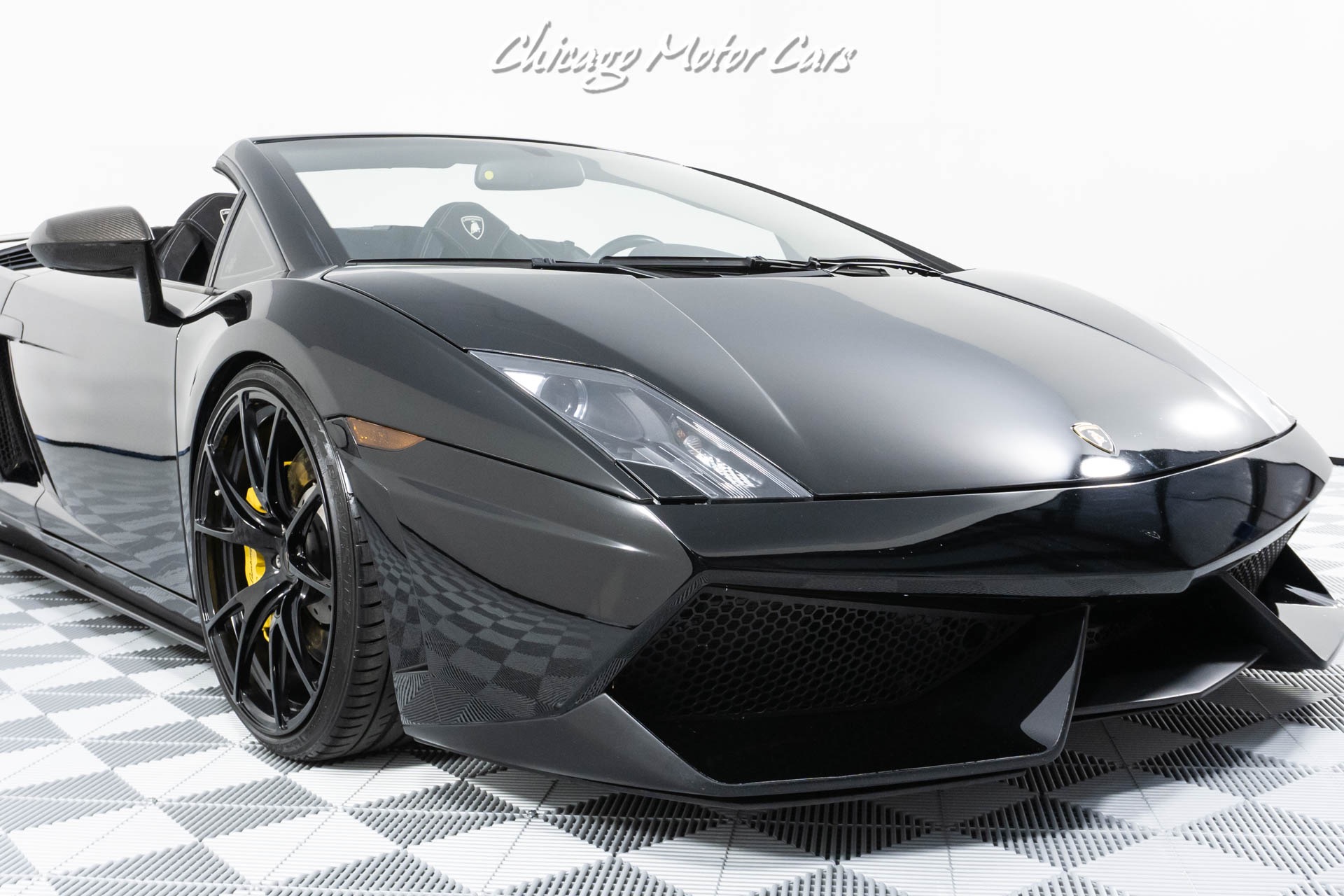 Used-2012-Lamborghini-Gallardo-Performante-570-4-SPYDER