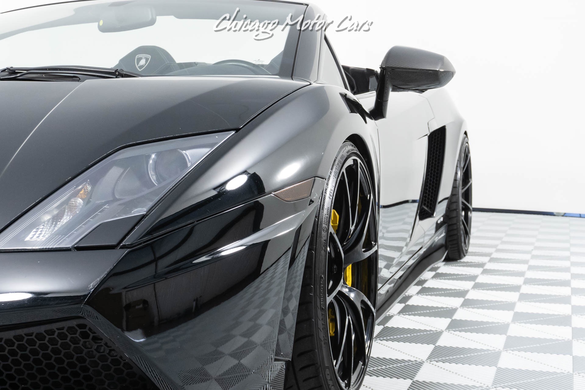 Used-2012-Lamborghini-Gallardo-Performante-570-4-SPYDER