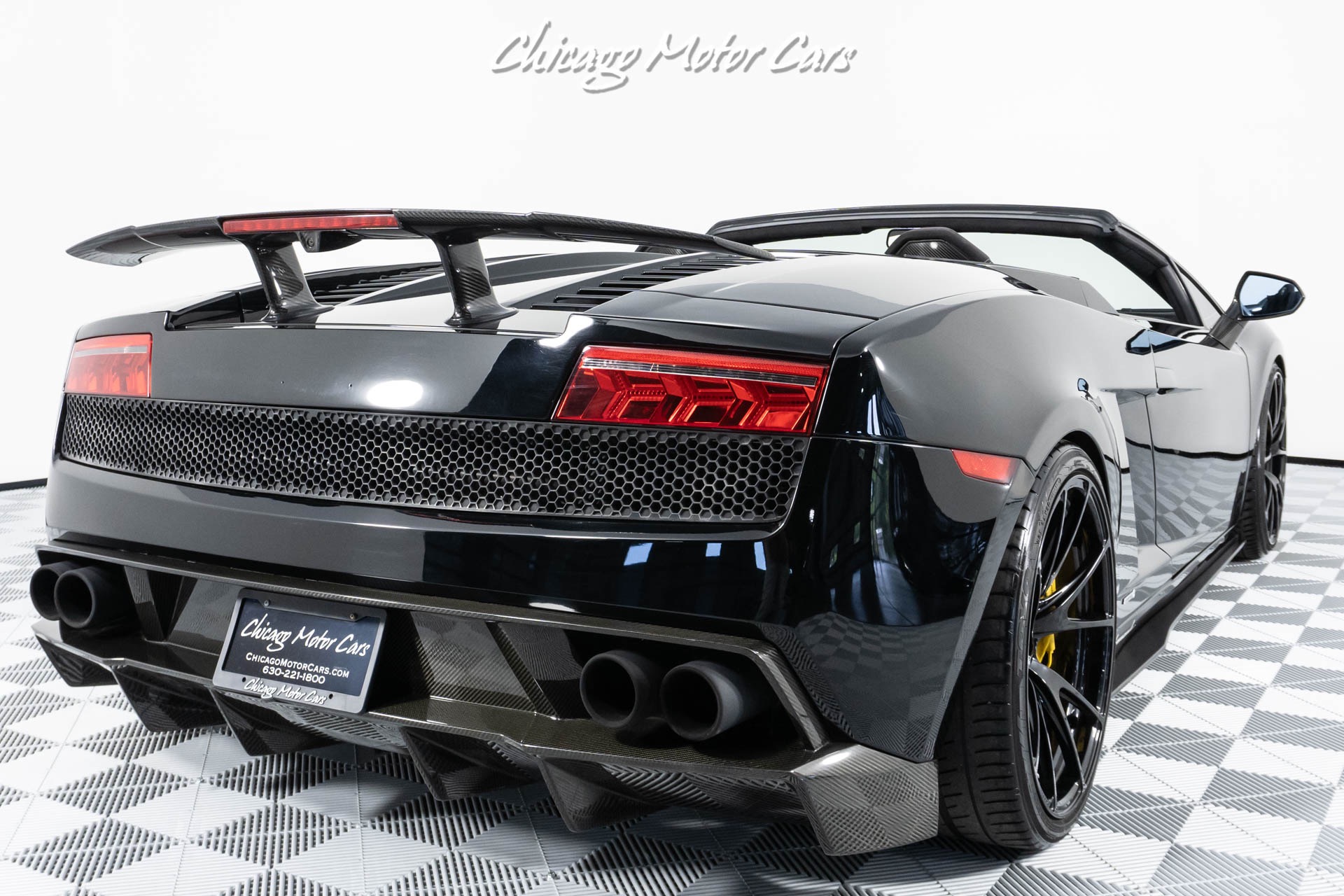 Used-2012-Lamborghini-Gallardo-Performante-570-4-SPYDER