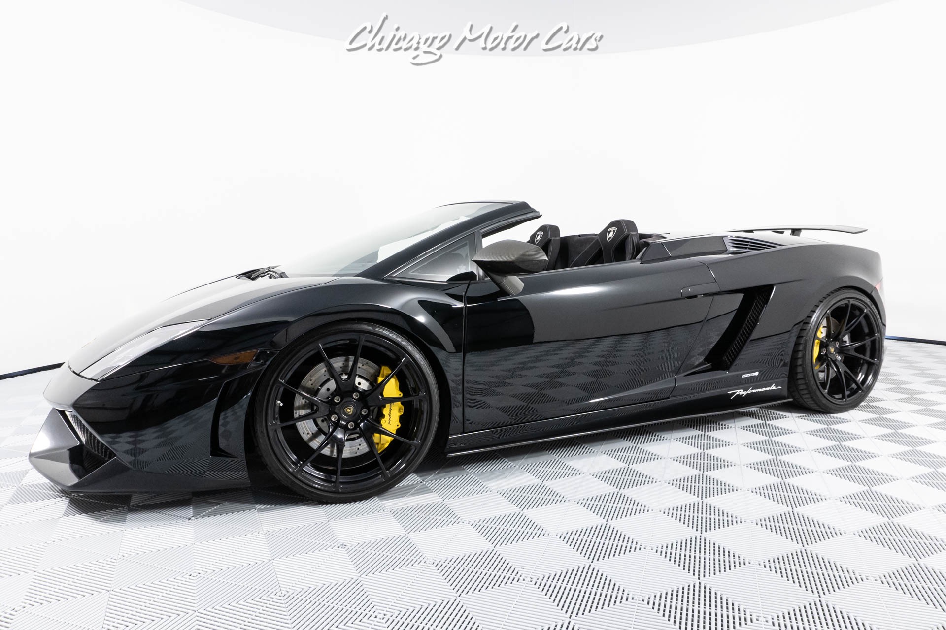 Used-2012-Lamborghini-Gallardo-Performante-570-4-SPYDER