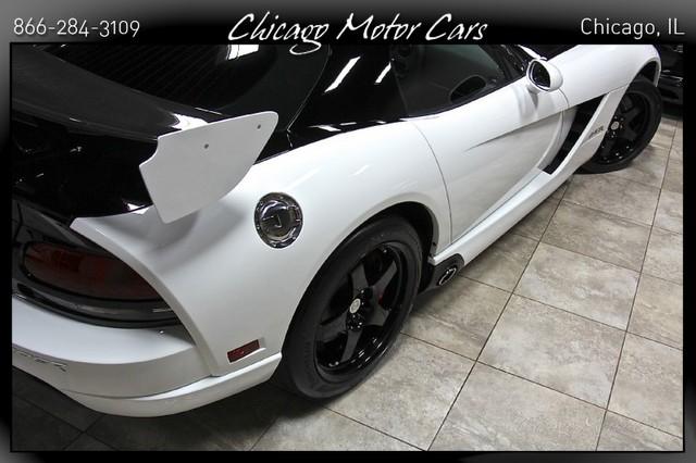 Used-2009-Dodge-Viper-ACR