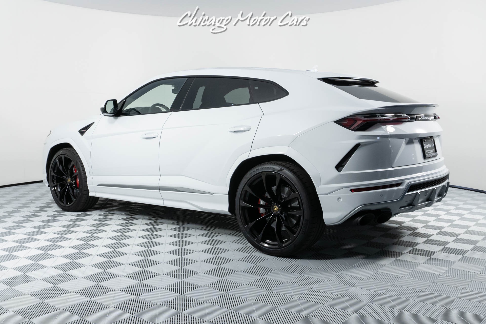 Used-2022-Lamborghini-Urus-SUV-23-Shiny-Taigete-Rims-B-O-3D-Audio-ONLY-50-Miles