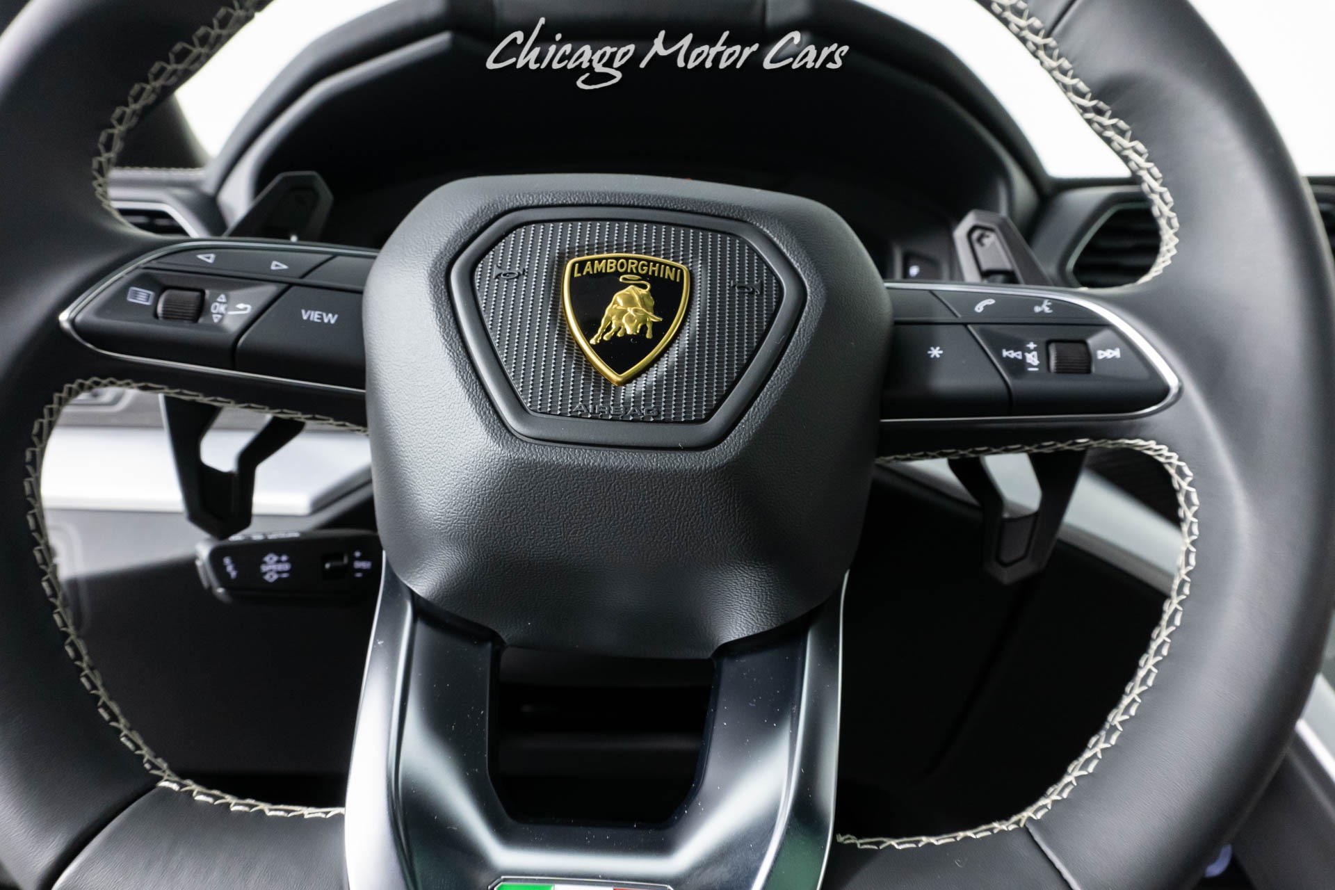 Used-2022-Lamborghini-Urus-SUV-23-Shiny-Taigete-Rims-B-O-3D-Audio-ONLY-50-Miles