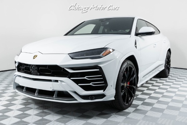 Used 2022 Lamborghini Urus SUV 23 Shiny Taigete Rims! B&O 3D Audio! ONLY 50 Miles! for sale Sold at Chicago Motor Cars in West Chicago IL 60185 5