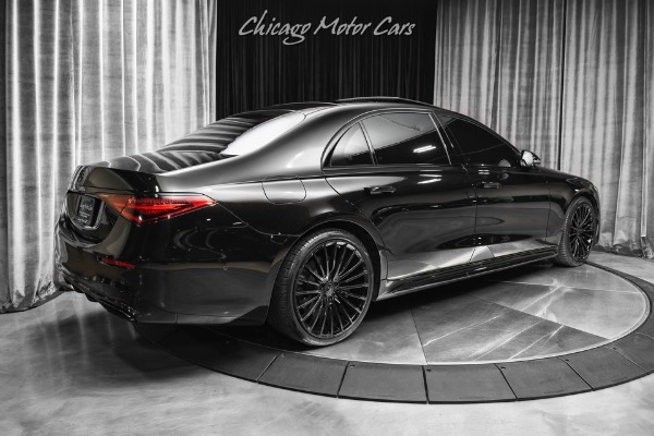 Used 2021 Mercedes-Benz S580 4Matic Sedan AMG Line! Exclusive Pkg! 3D Tech Pkg! Comfort Pkg! LOADED for sale Sold at Chicago Motor Cars in West Chicago IL 60185 5