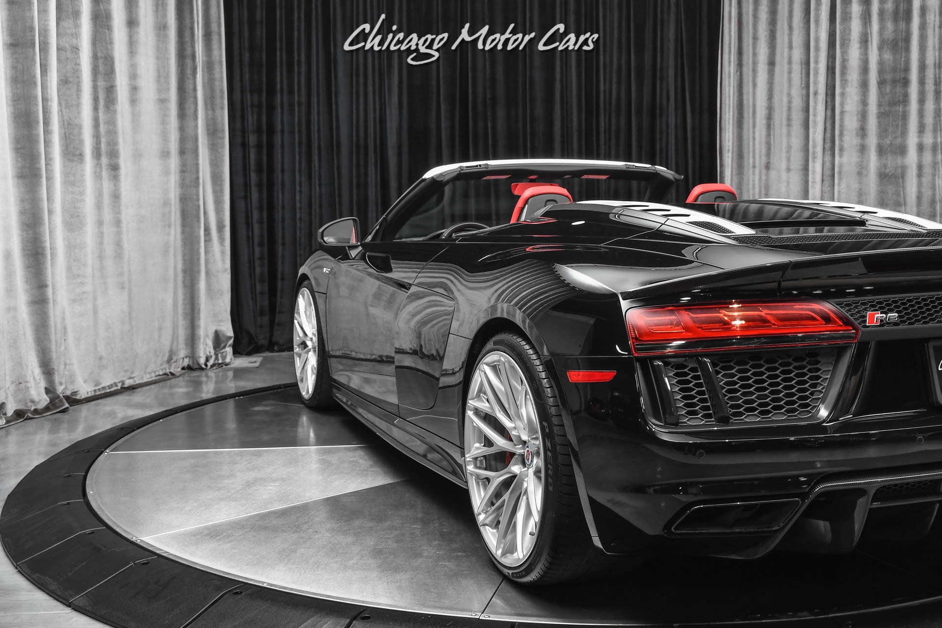 Used-2018-Audi-R8-52-quattro-V10-Plus-Spyder-Convertible-LOW-Miles-TONS-of-Carbon-HRE-Wheels