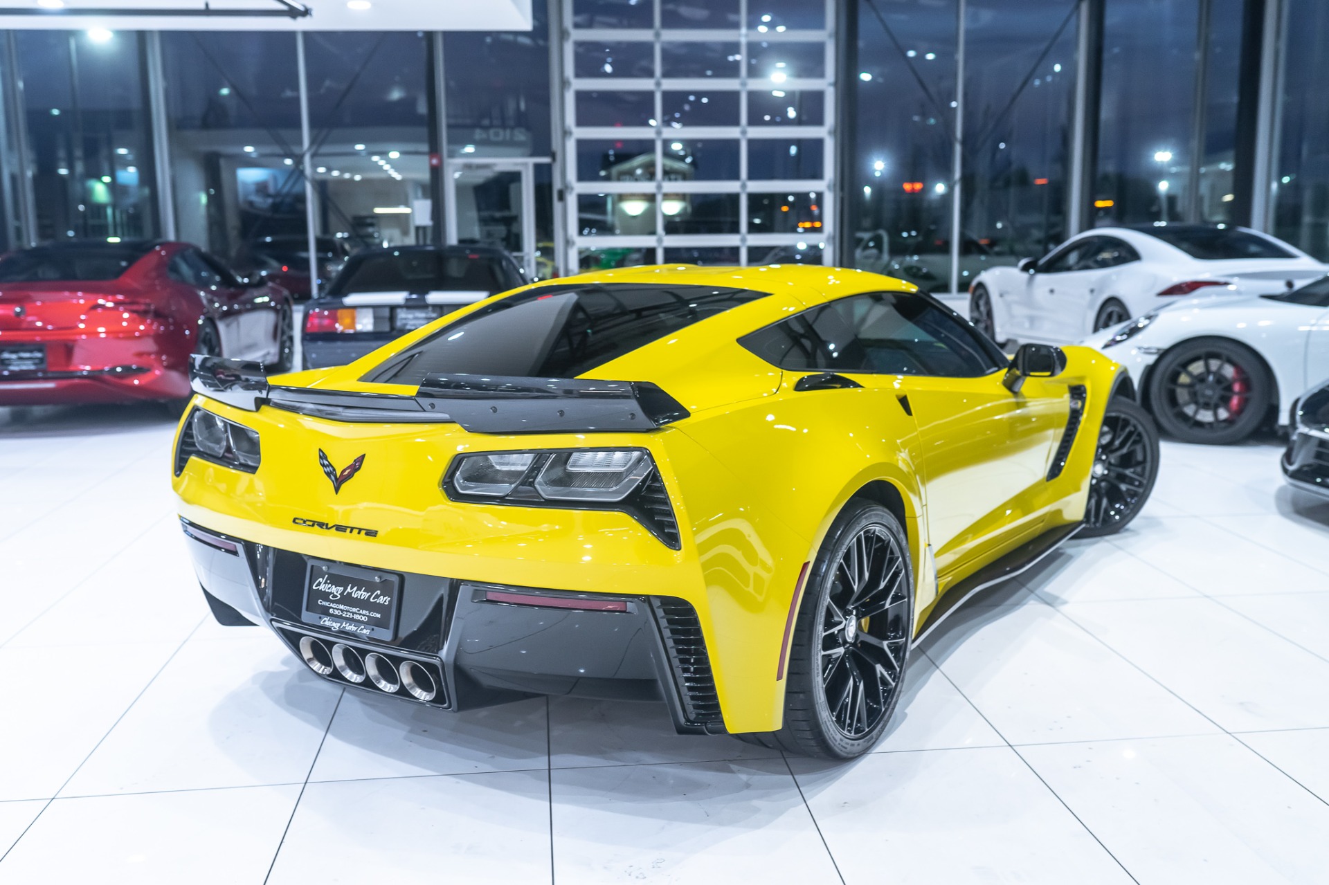 Used-2016-Chevrolet-Corvette-Z06-LOADED-3LZ-1-OWNER-CLEAN-CARFAX-GORGEOUS-RACING-YELLOW