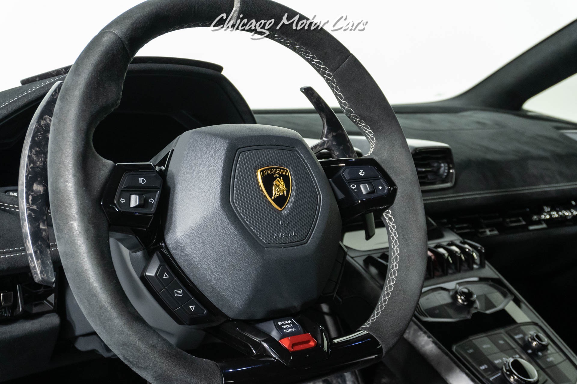 Used-2018-Lamborghini-Huracan-LP-640-4-Performante-TONS-OF-CARBON-HOT-COLOR-COMBO-ONLY-11k-MILES