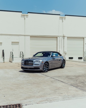 Used-2019-Rolls-Royce-Dawn-Black-Badge-Convertible-LOW-Miles-Gorgeous-Spec-Tailored-Interior-LOADED