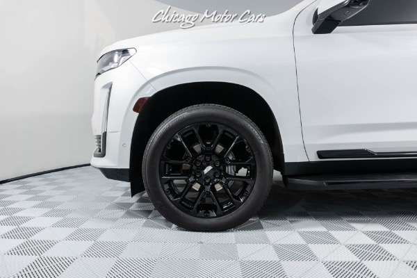 Used 2022 Cadillac Escalade Premium Luxury ONLY 6K Miles Like New Condition for sale Sold at Chicago Motor Cars in West Chicago IL 60185 4