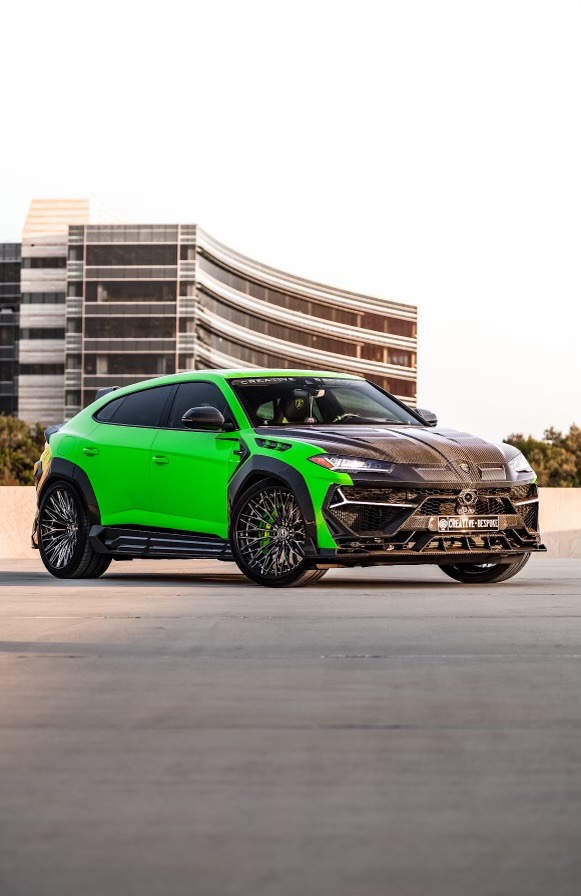 Used-2021-Lamborghini-Urus-Pearl-Capsule-Keyvany-Keyrus-Carbon-Fiber-1-of-3-in-North-America