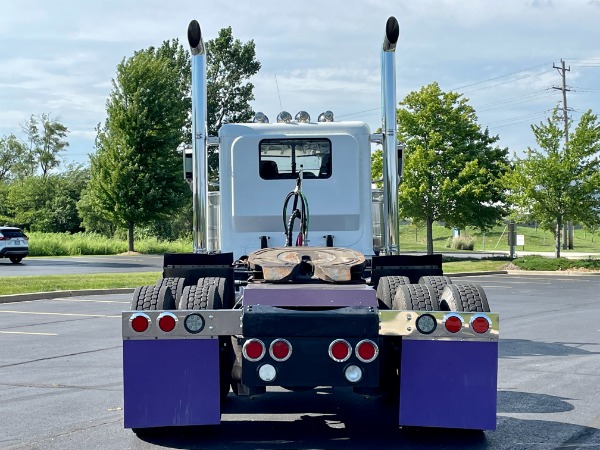 Used 2007 Peterbilt 389 Day Cab GLIDER! Detroit Diesel - 13 Speed Manual for sale Sold at Chicago Motor Cars in West Chicago IL 60185 6