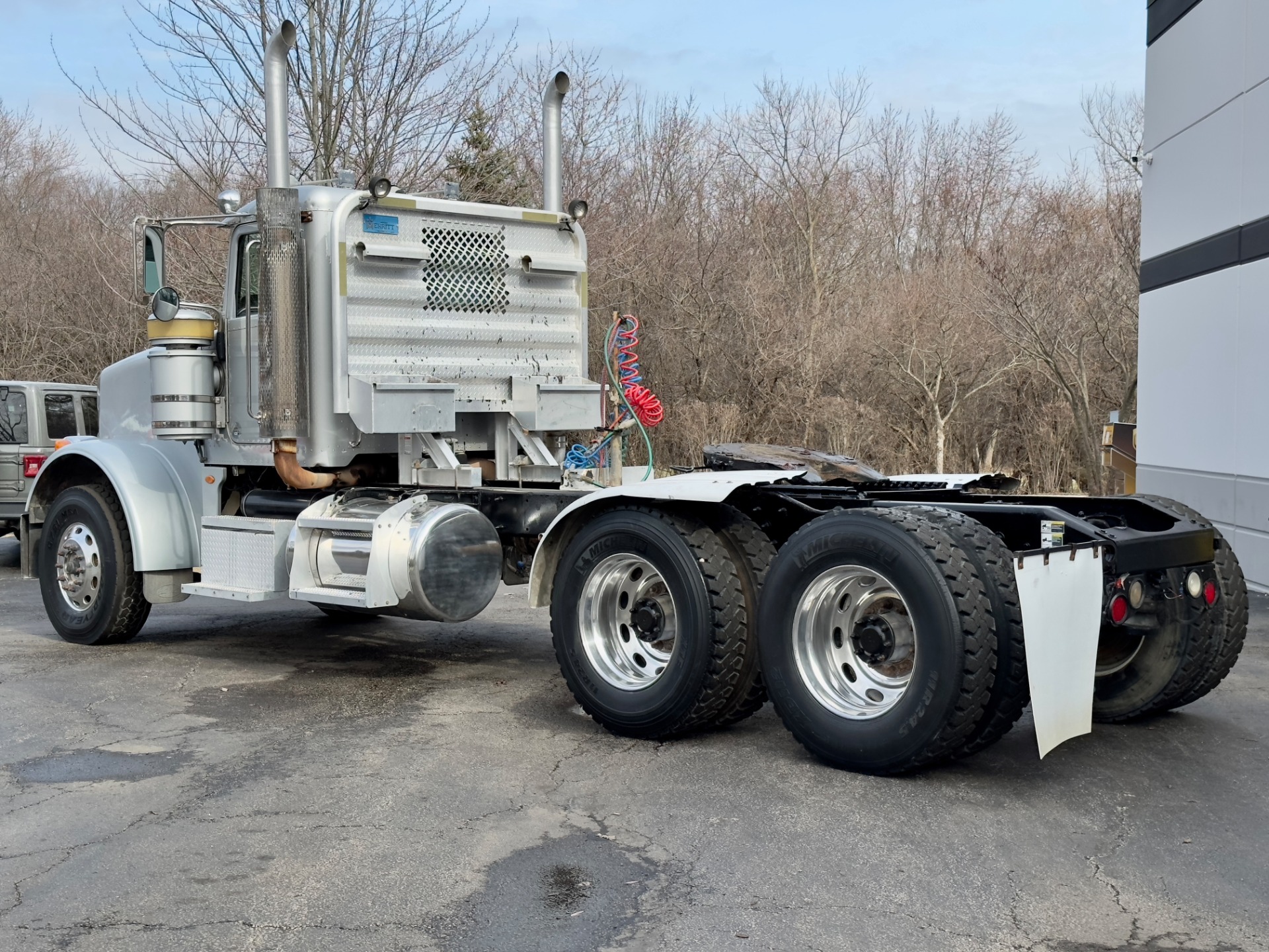 Used-2012-Peterbilt-367-Day-Cab---Cummins-ISX---485-HP---8LL-Transmission---PTO