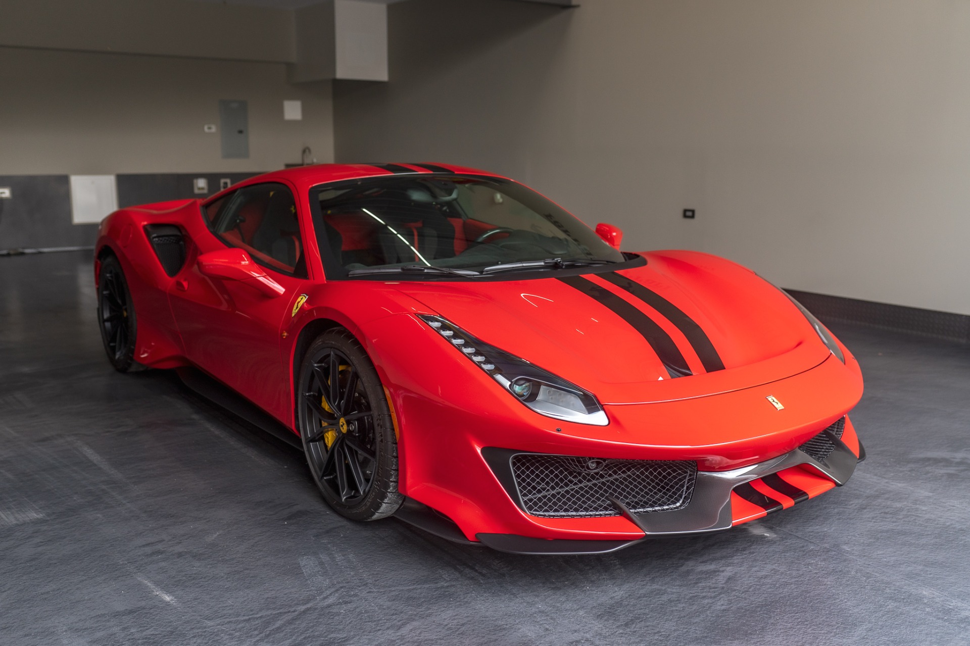 Used-2020-Ferrari-488-Pista-Coupe-Only-344-Miles-Carbon-Fiber-Front-Lift-Alcantara-Huge-MSRP