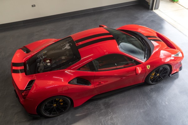 Used-2020-Ferrari-488-Pista-Coupe-Only-344-Miles-Carbon-Fiber-Front-Lift-Alcantara-Huge-MSRP