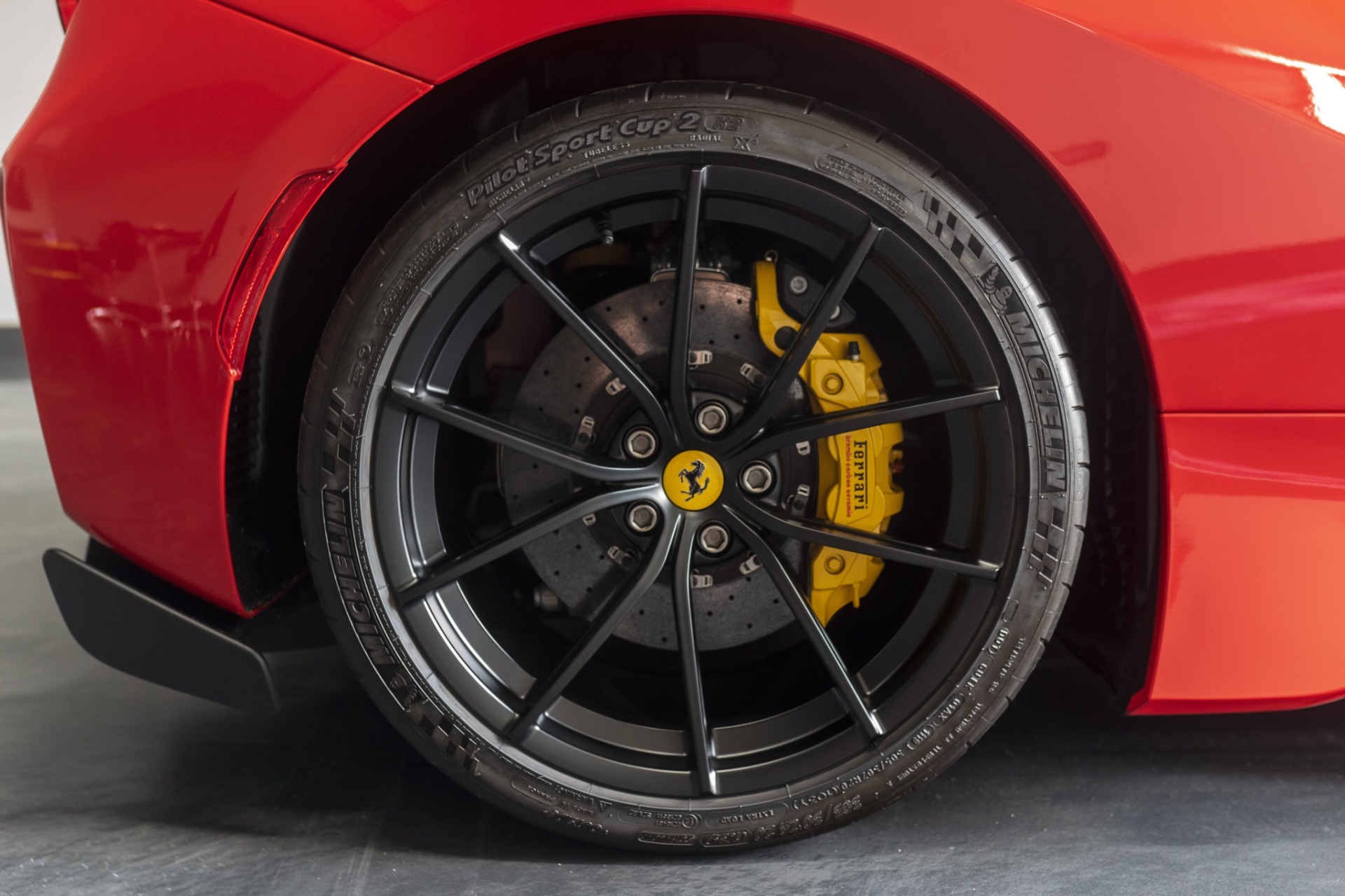 Used-2020-Ferrari-488-Pista-Coupe-Only-344-Miles-Carbon-Fiber-Front-Lift-Alcantara-Huge-MSRP