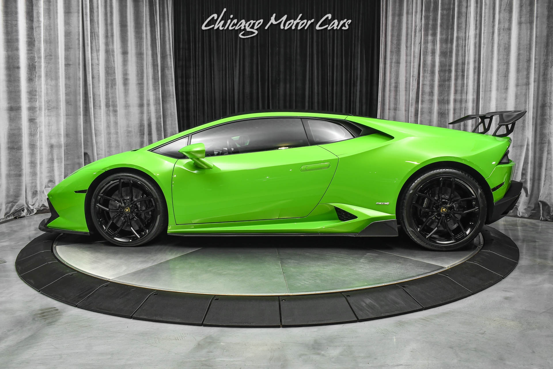 Used-2015-Lamborghini-Huracan-LP610-4-Coupe-LOW-Miles-Verde-Mantis-HOT-Spec-VORSTEINER-Upgrades