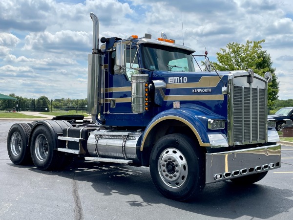 Used-2000-Kenworth-W900-Day-Cab-CAT-C15-6NZ-490-Horsepower---18-Speed-Manual---Wet-Kit