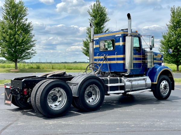 Used-2000-Kenworth-W900-Day-Cab-CAT-C15-6NZ-490-Horsepower---18-Speed-Manual---Wet-Kit