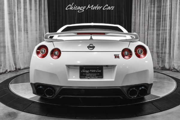 Used 2016 Nissan GT-R Premium Coupe 600+ WHP! HOT Color Combo! GTC Titan Titanium Exhaust! for sale Sold at Chicago Motor Cars in West Chicago IL 60185 4