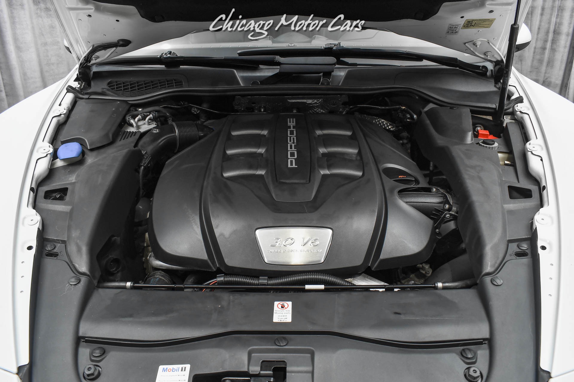 Used-2013-Porsche-Cayenne-Diesel-SUV-Premium-Pkg-Plus-BOSE-Audio-Pkg-Panorama-Roof-LOADED