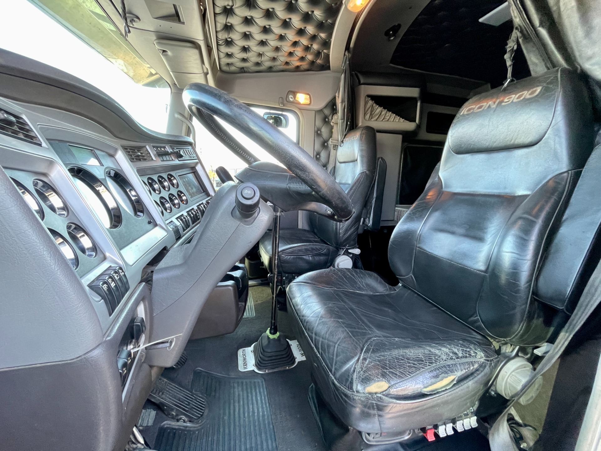 2016 KENWORTH W9 SERIES - Image 48