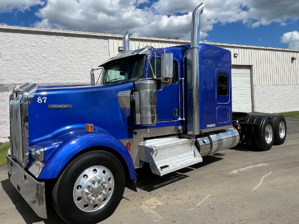Used 2016 Kenworth W900L ICON 900 SLEEPER - #44 BUILT - CUMMINS 